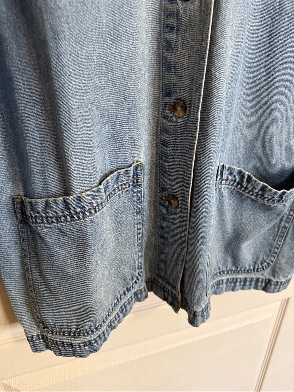 Vintage 1990s Cabin Creek Blue Denim Chore Jacket with Patch Pockets Sz Large - Picture 4 of 7